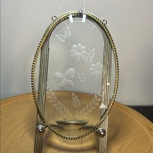Vintage Etched Glass‎ Oval Hanging Suncatcher Butterfly & Floral Brass Frame ~6”